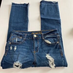 Rue 21 cropped blue jeans 5/6 80% cotton womens jeans